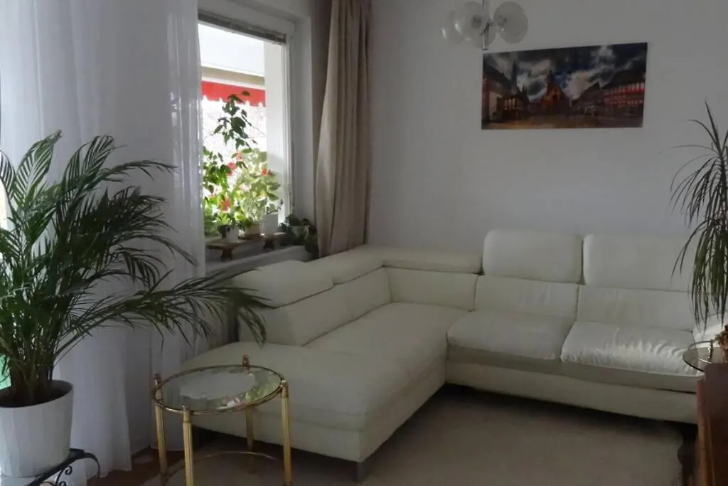 Schoene, Ruhige Wohnung In Berlin-Steglitz Germany